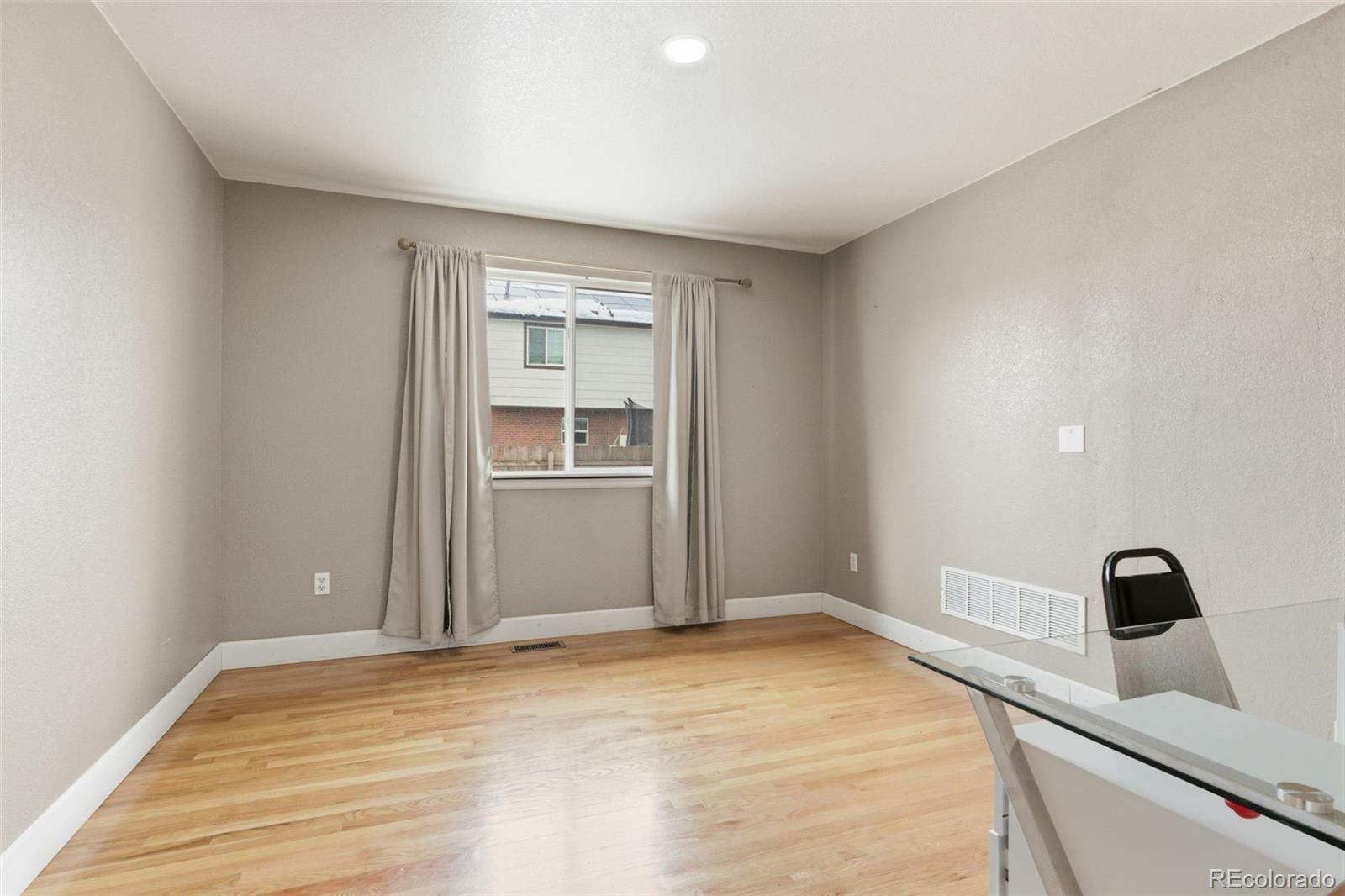 MLS Image #12 for 4307  durham court,denver, Colorado