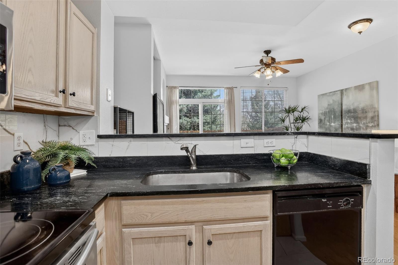 MLS Image #11 for 9122 w phillips drive,littleton, Colorado
