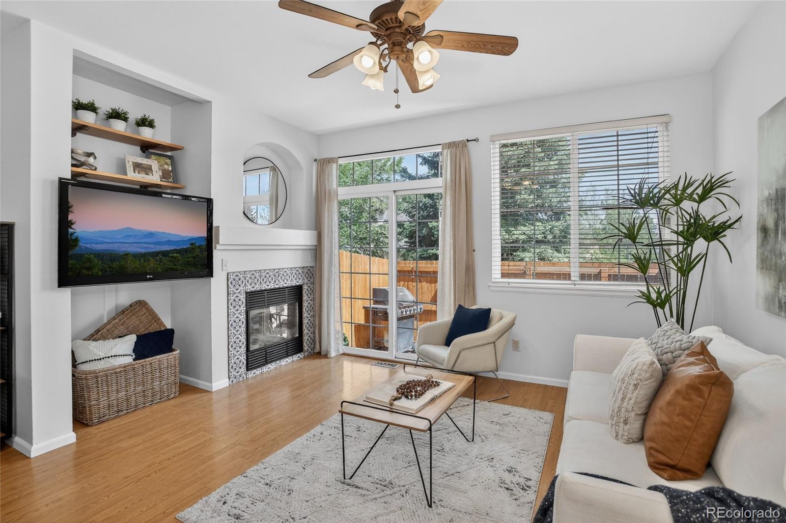 MLS Image #4 for 9122 w phillips drive,littleton, Colorado