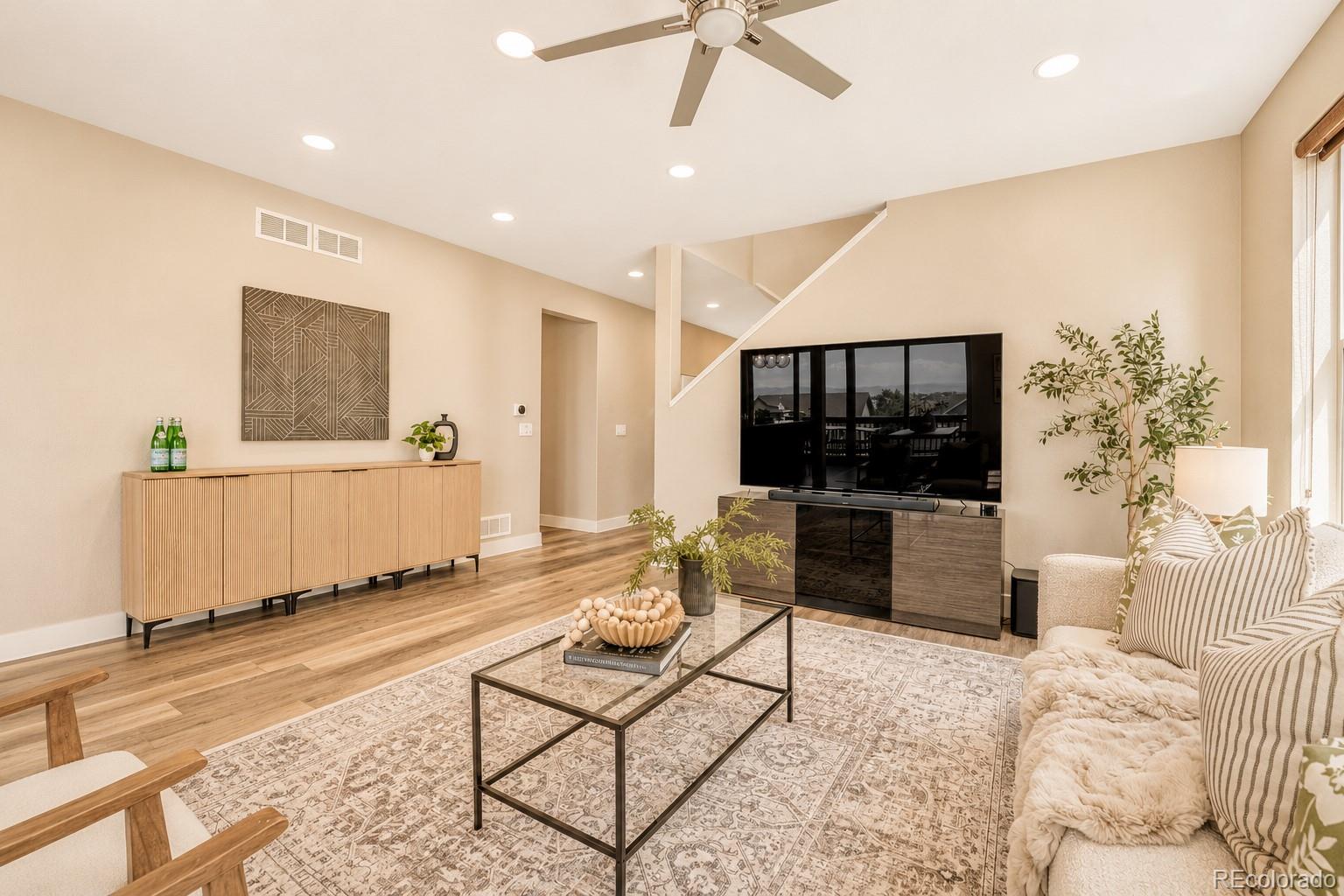 MLS Image #9 for 6965 s buchanan court,aurora, Colorado