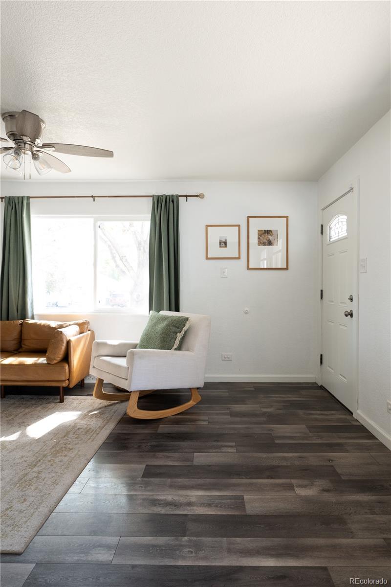 MLS Image #9 for 2325 s king street,denver, Colorado