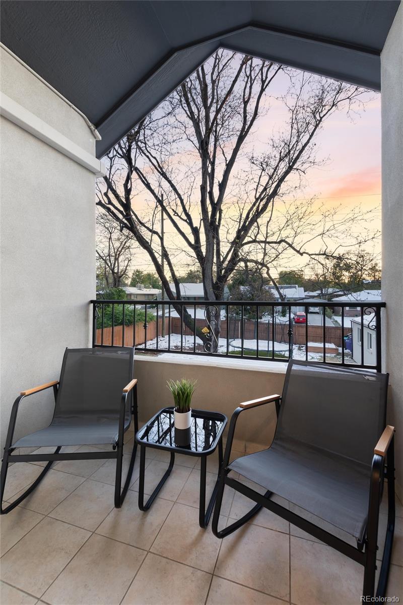 MLS Image #31 for 215  ivanhoe street,denver, Colorado