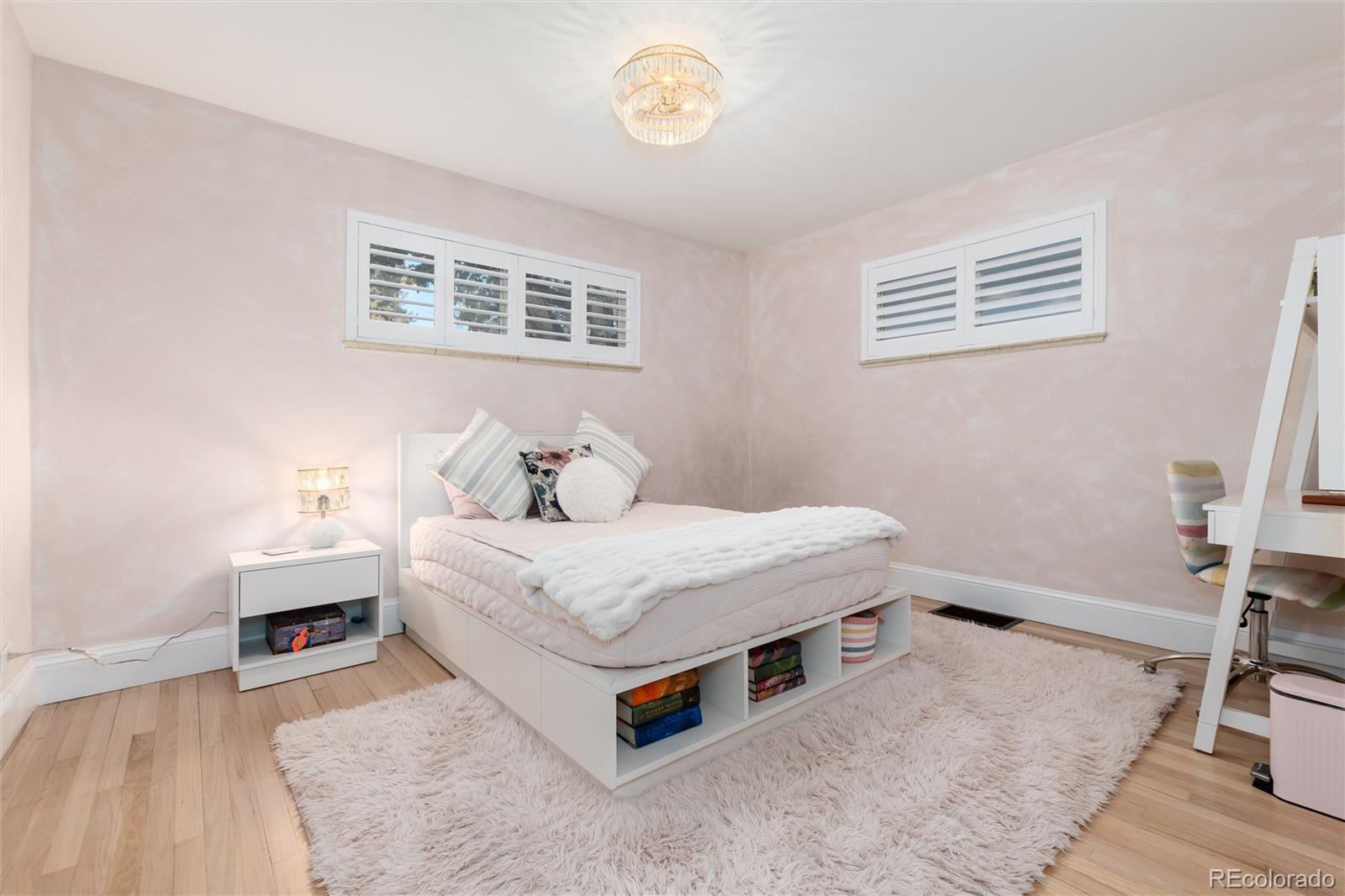 MLS Image #35 for 215  ivanhoe street,denver, Colorado