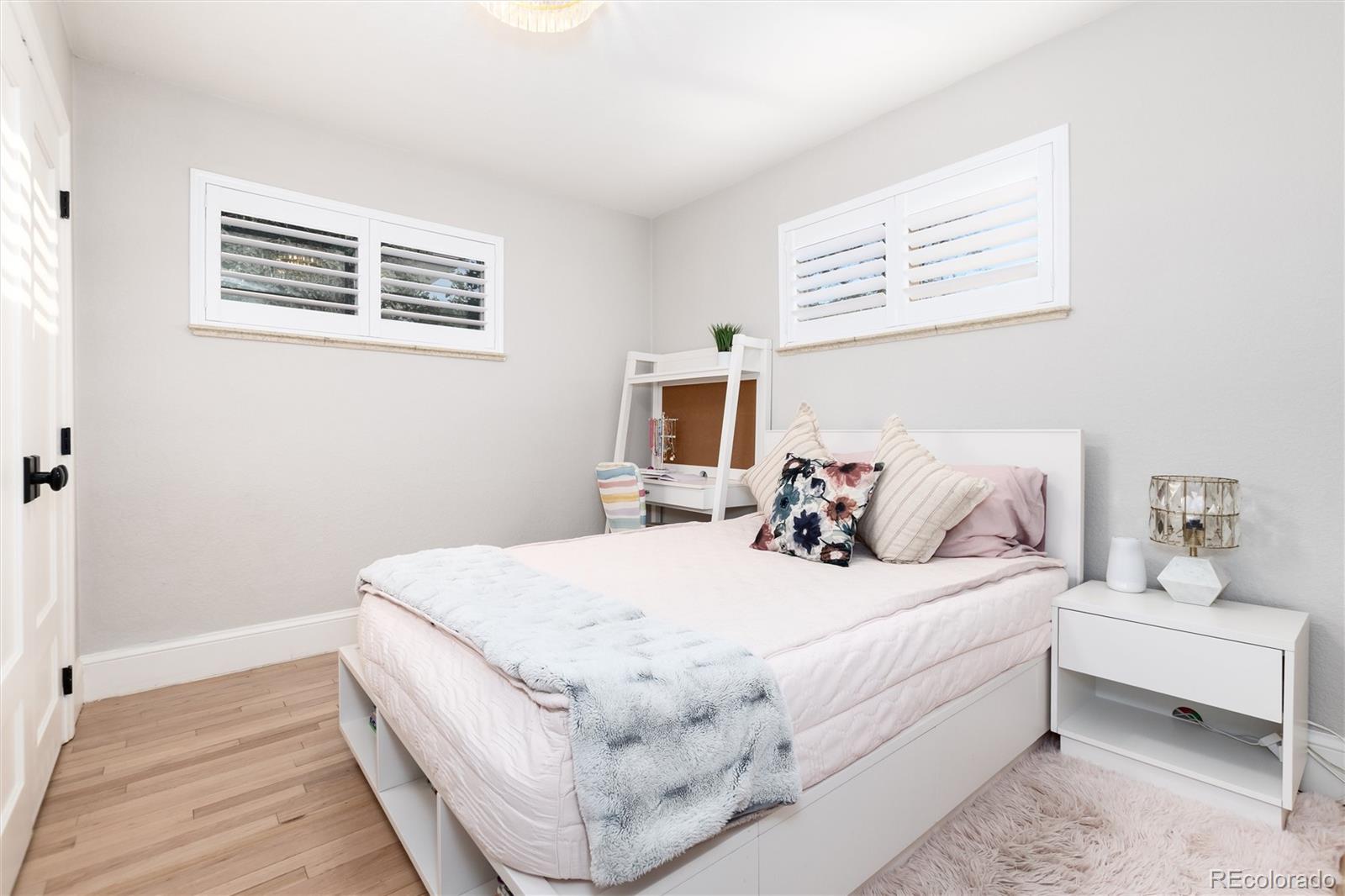 MLS Image #37 for 215  ivanhoe street,denver, Colorado