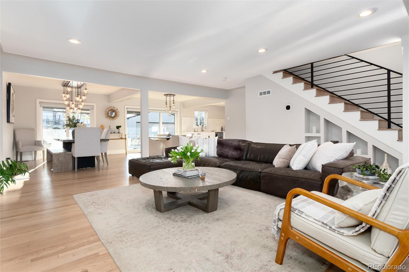 MLS Image #9 for 215  ivanhoe street,denver, Colorado