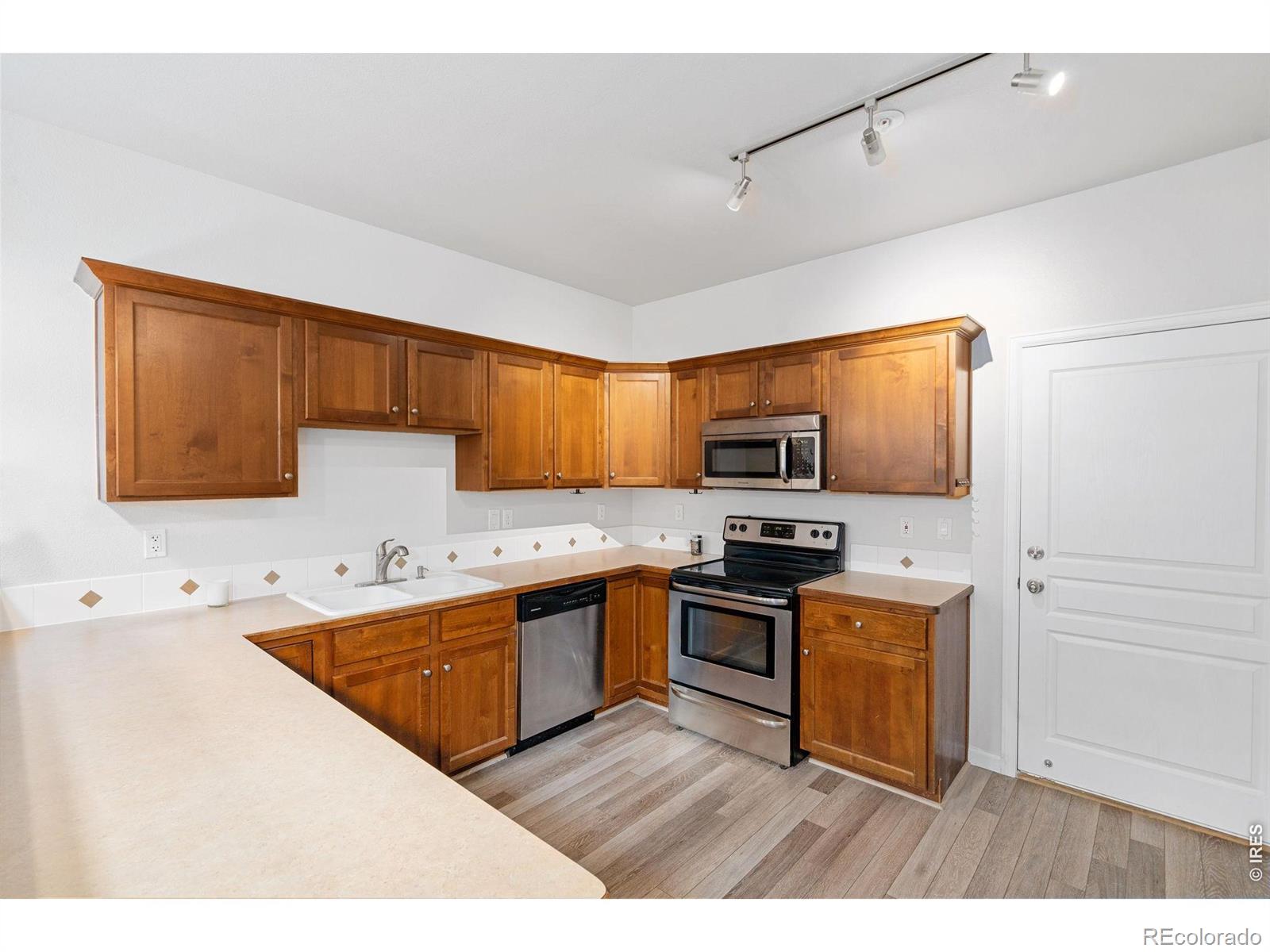 MLS Image #13 for 2178  cape hatteras drive,windsor, Colorado