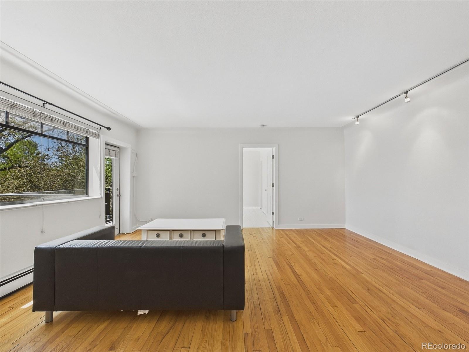 MLS Image #23 for 636 n washington street,denver, Colorado