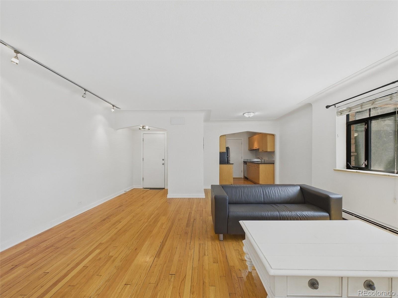MLS Image #25 for 636 n washington street,denver, Colorado