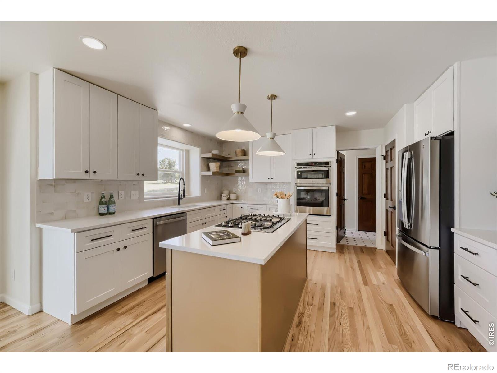 MLS Image #6 for 19882 e geddes place,centennial, Colorado