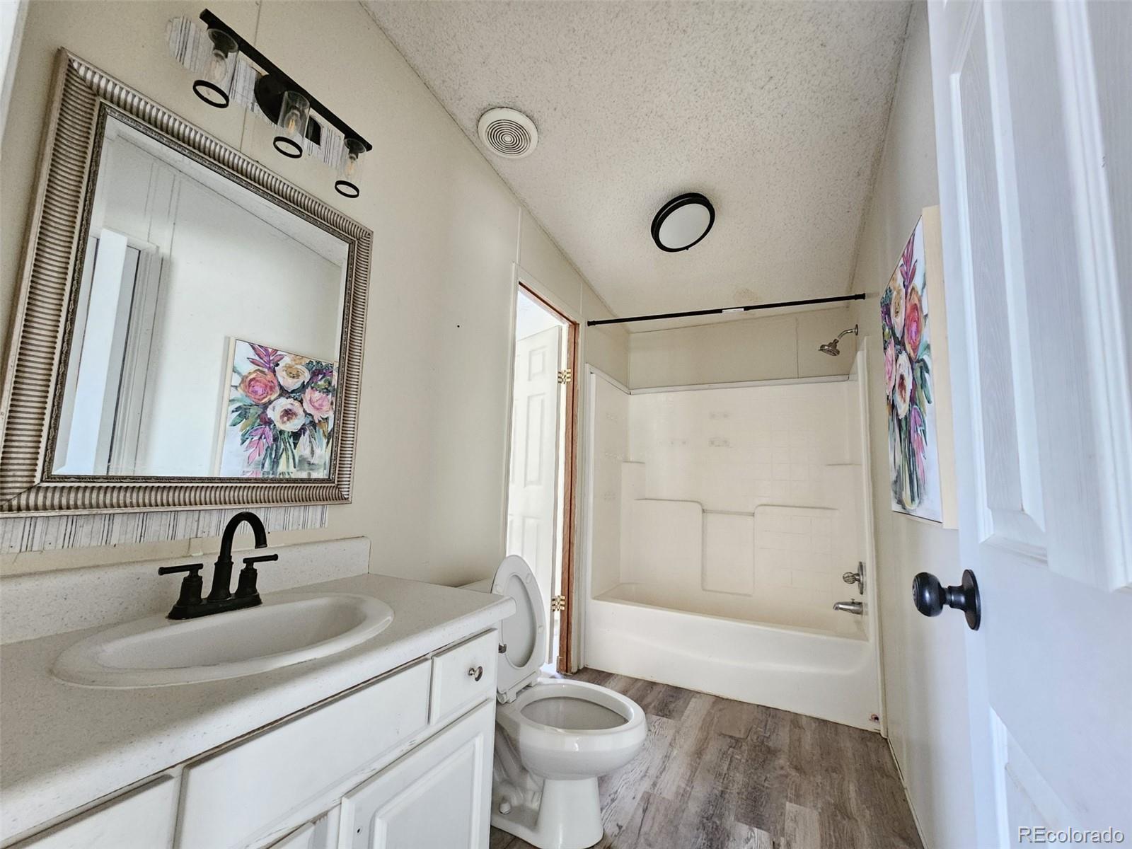 MLS Image #18 for 1659  county road w 7 ,orchard, Colorado