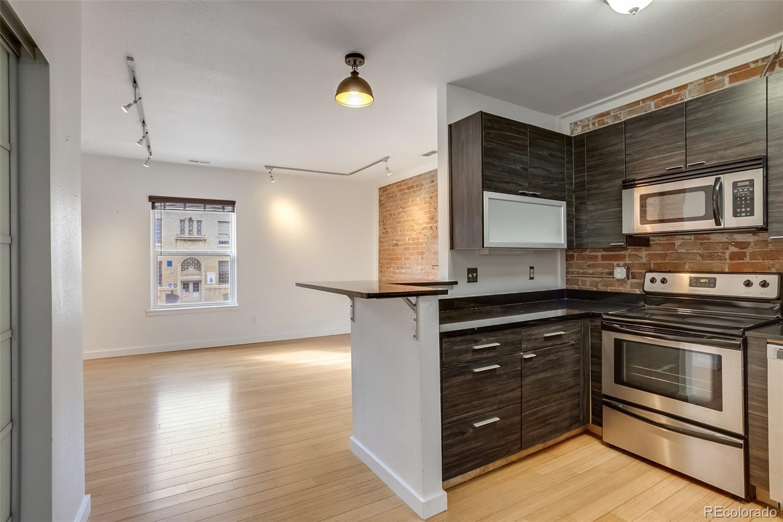 MLS Image #11 for 2306  glenarm ,denver, Colorado