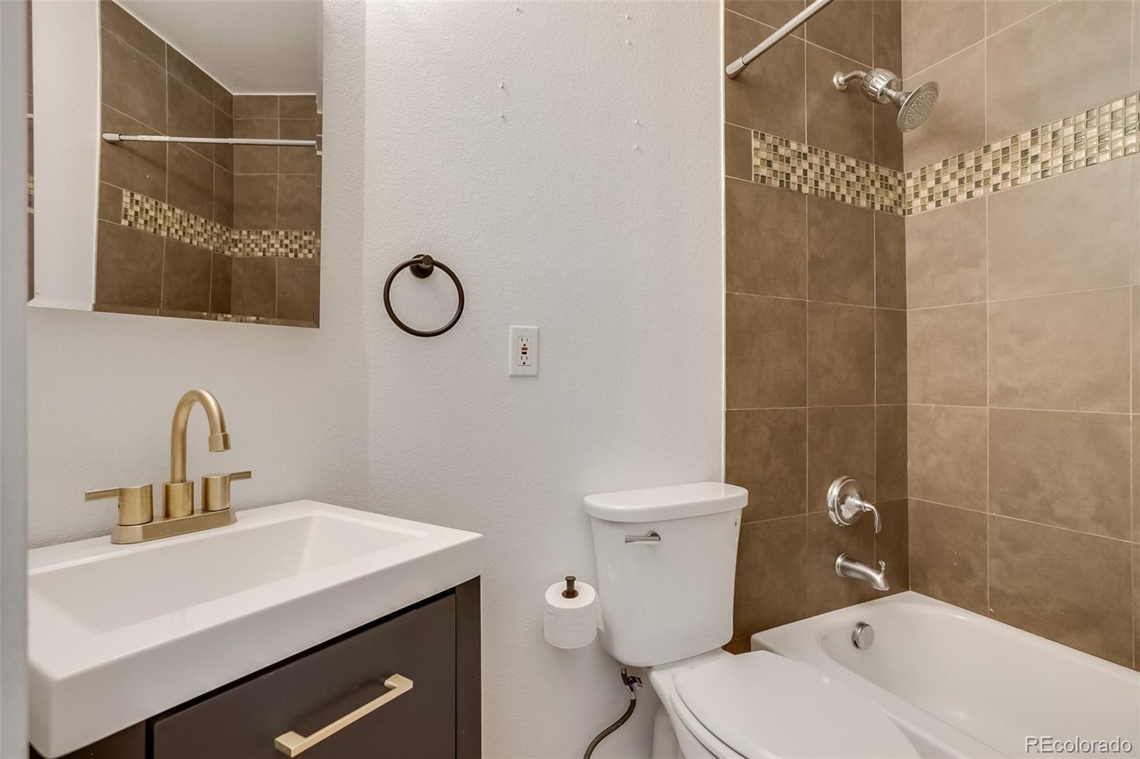 MLS Image #12 for 2306  glenarm ,denver, Colorado
