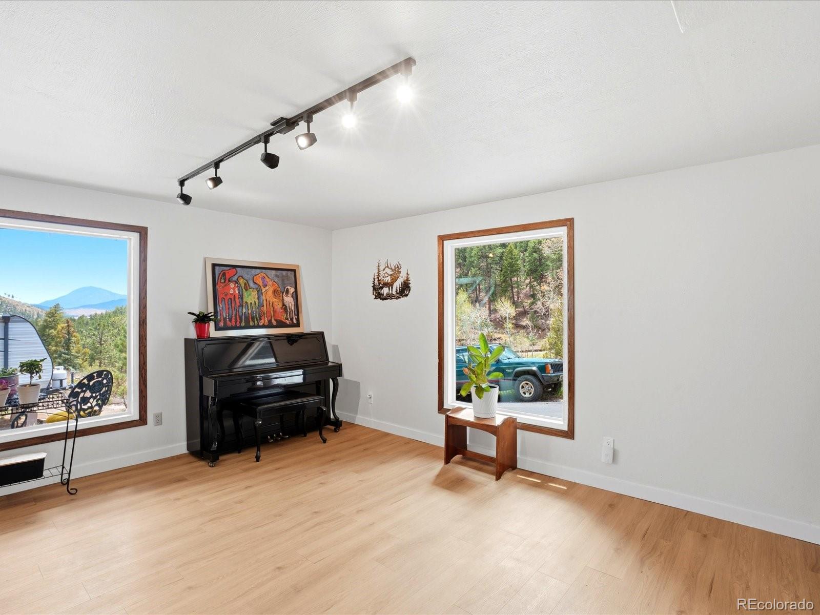MLS Image #24 for 204  bob cat trail,bailey, Colorado
