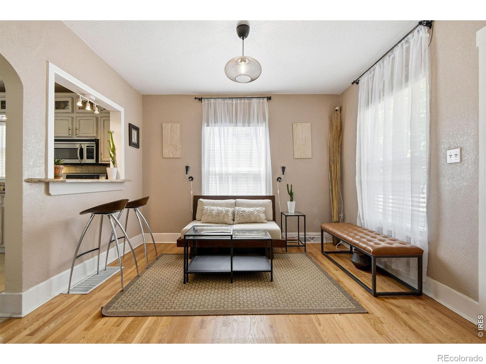 MLS Image #11 for 4810  knox court,denver, Colorado