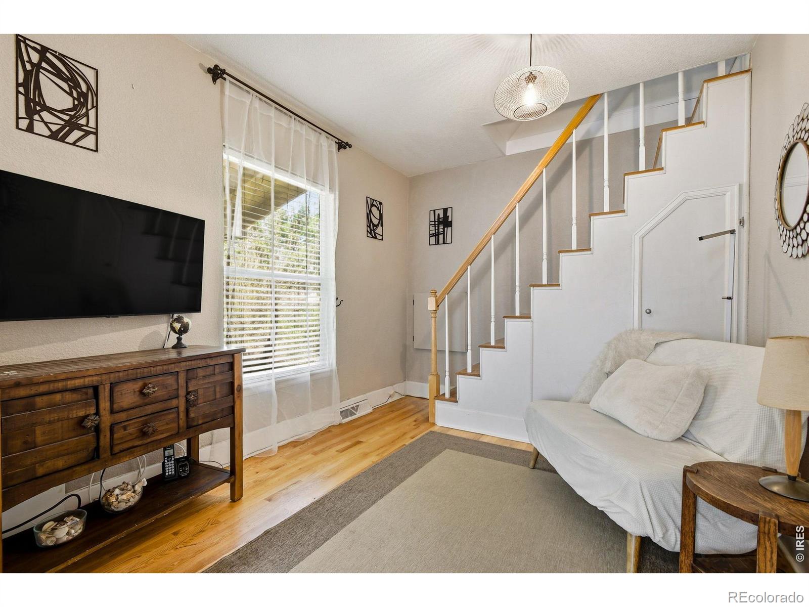 MLS Image #15 for 4810  knox court,denver, Colorado