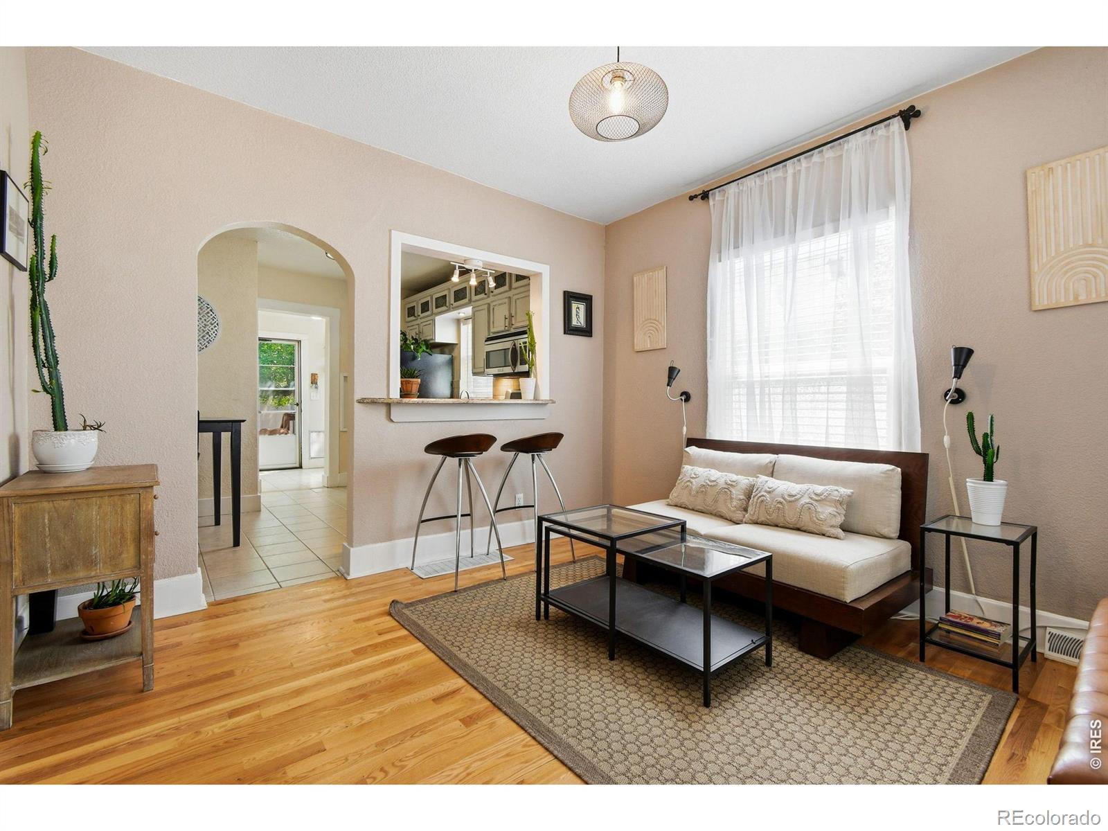 MLS Image #3 for 4810  knox court,denver, Colorado
