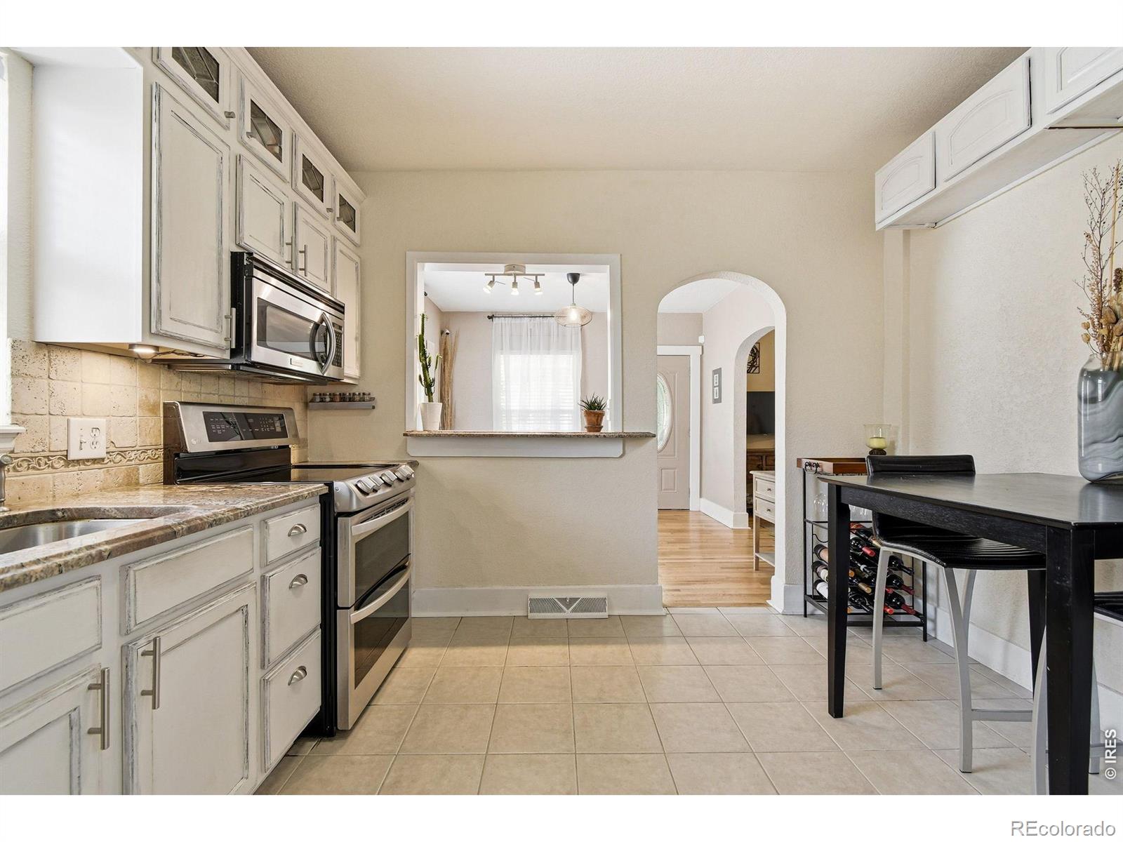 MLS Image #9 for 4810  knox court,denver, Colorado