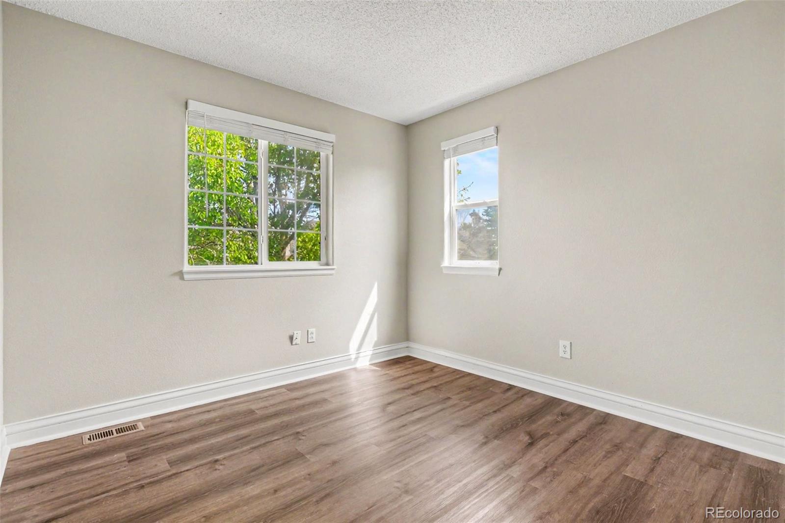 MLS Image #17 for 19714 e harvard drive,aurora, Colorado