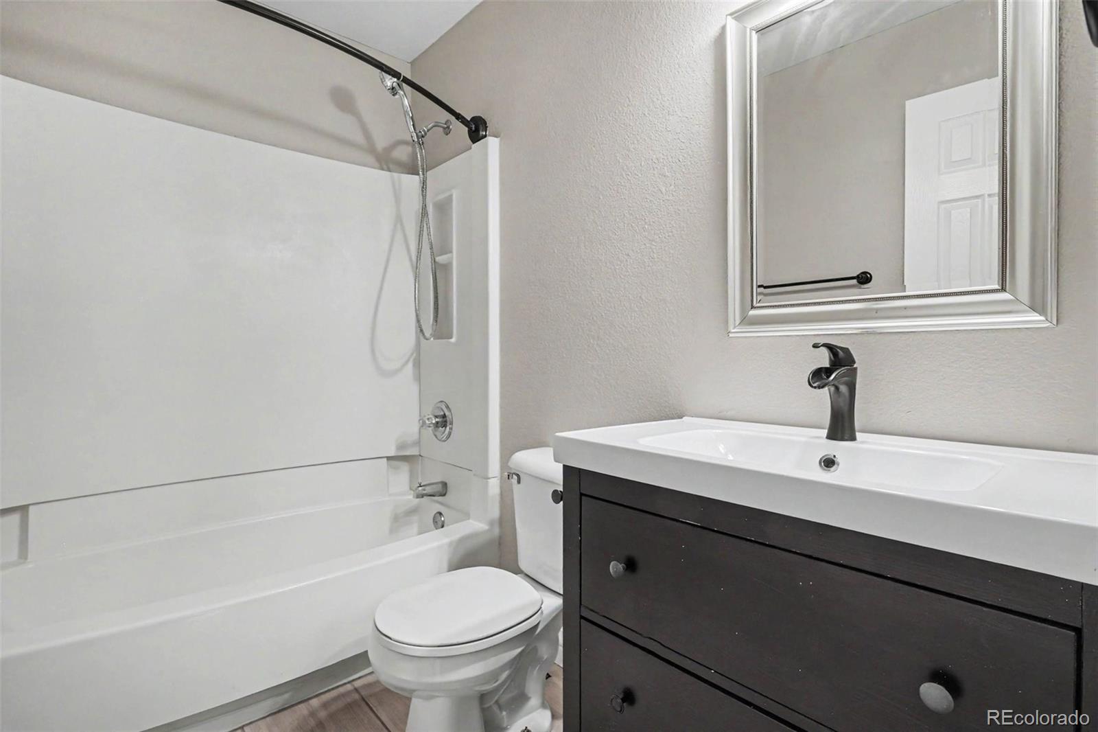 MLS Image #18 for 19714 e harvard drive,aurora, Colorado