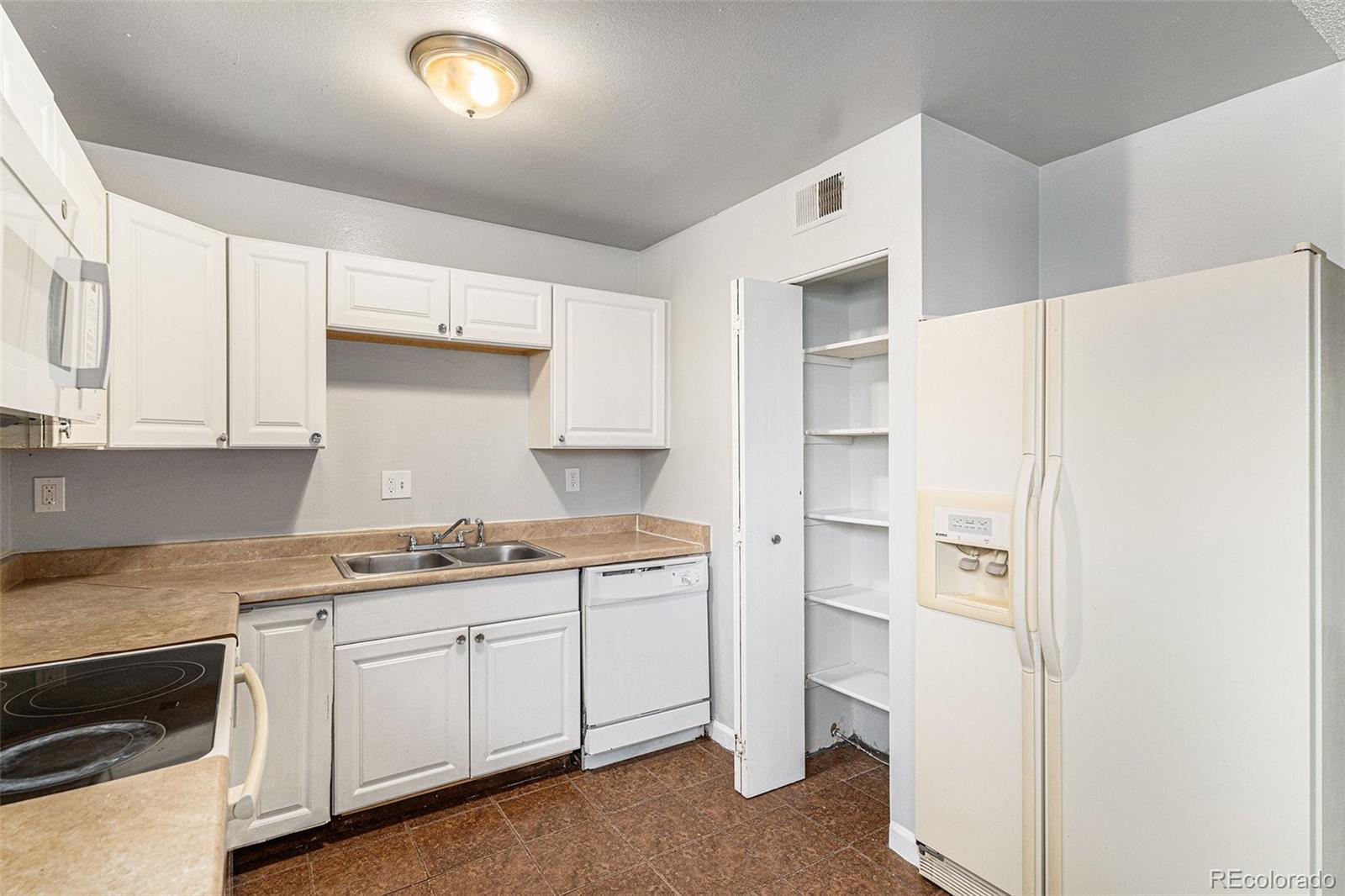 MLS Image #10 for 6800 e tennessee avenue 411,denver, Colorado