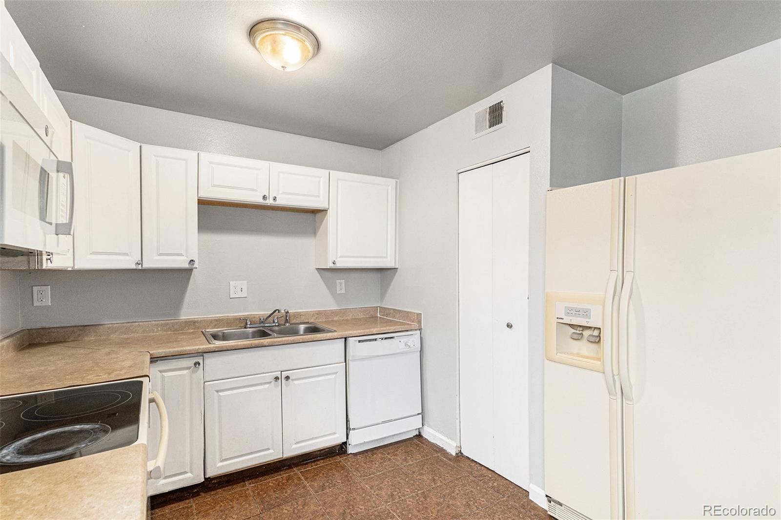 MLS Image #9 for 6800 e tennessee avenue 411,denver, Colorado