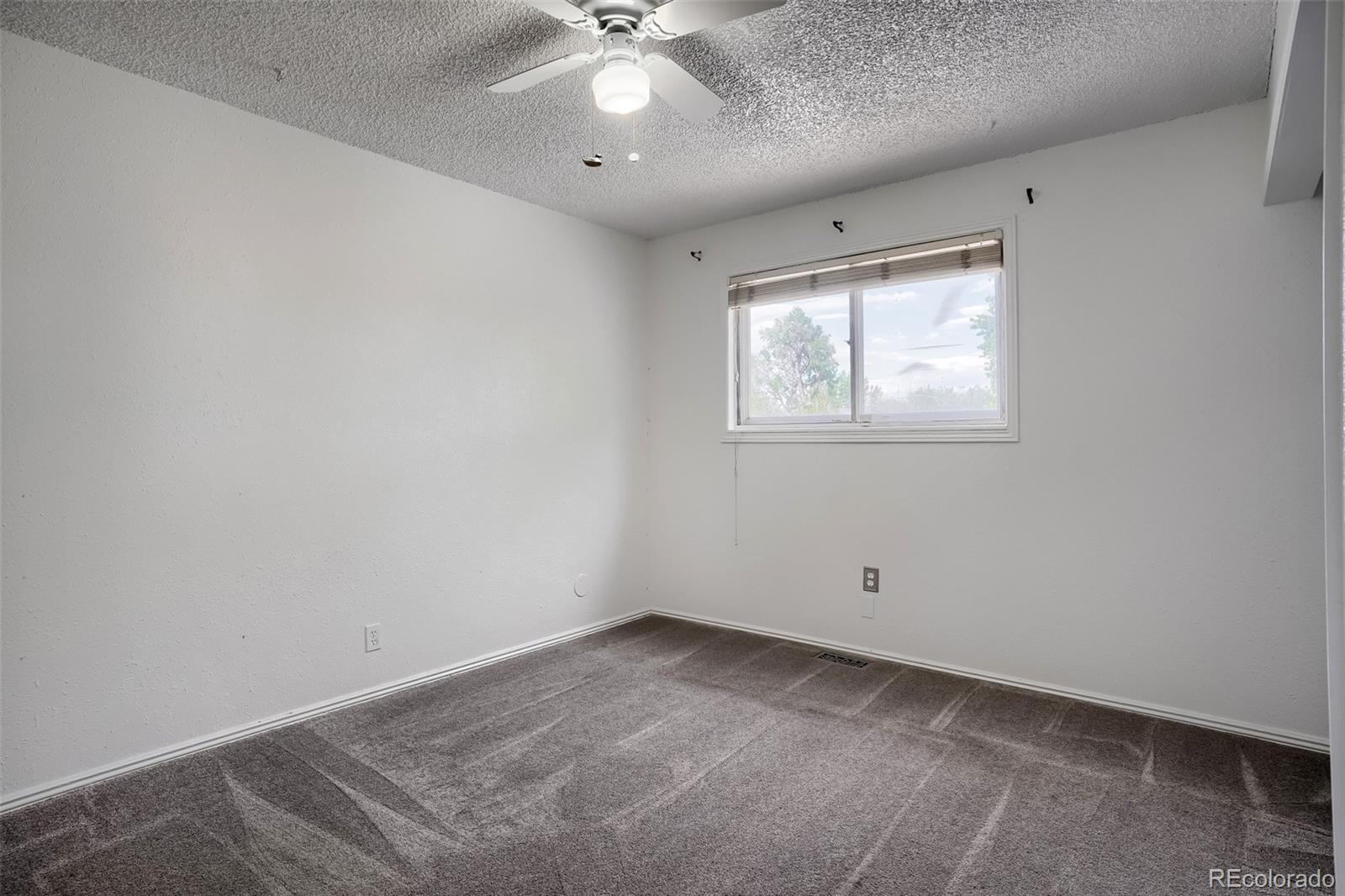MLS Image #16 for 5542  sable street,denver, Colorado