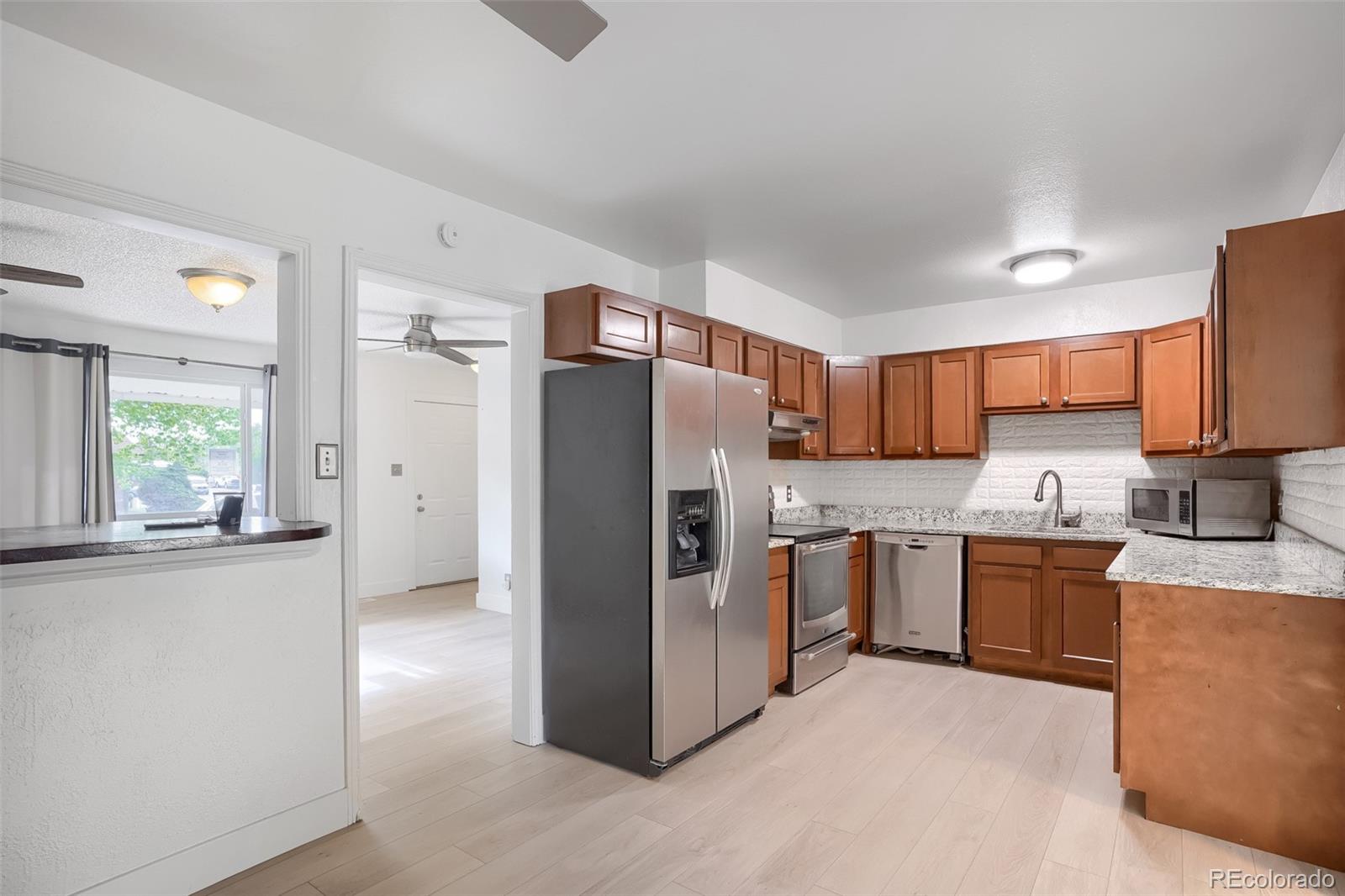 MLS Image #5 for 5542  sable street,denver, Colorado