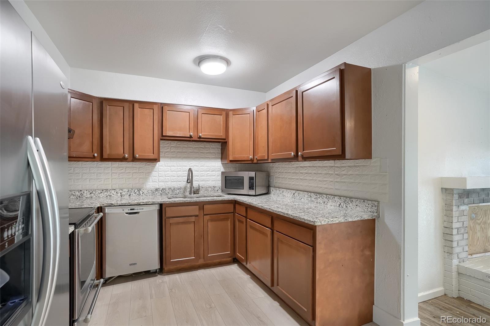 MLS Image #6 for 5542  sable street,denver, Colorado