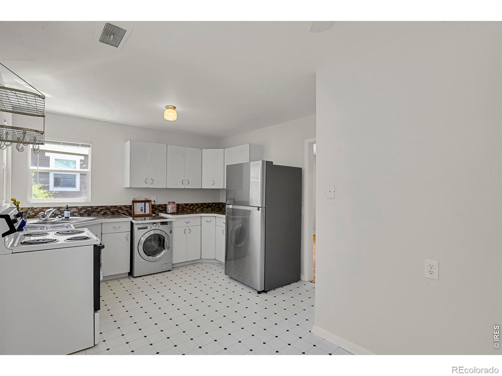 MLS Image #13 for 316  29th street,boulder, Colorado