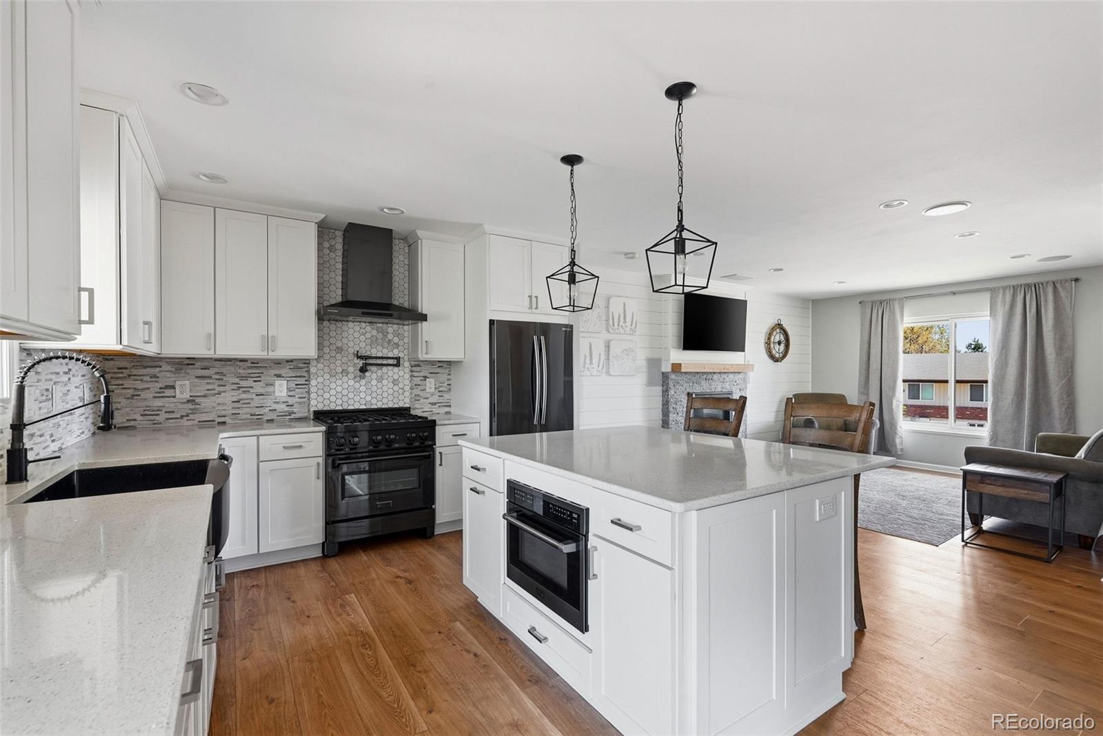 MLS Image #6 for 2291 s zang court,lakewood, Colorado