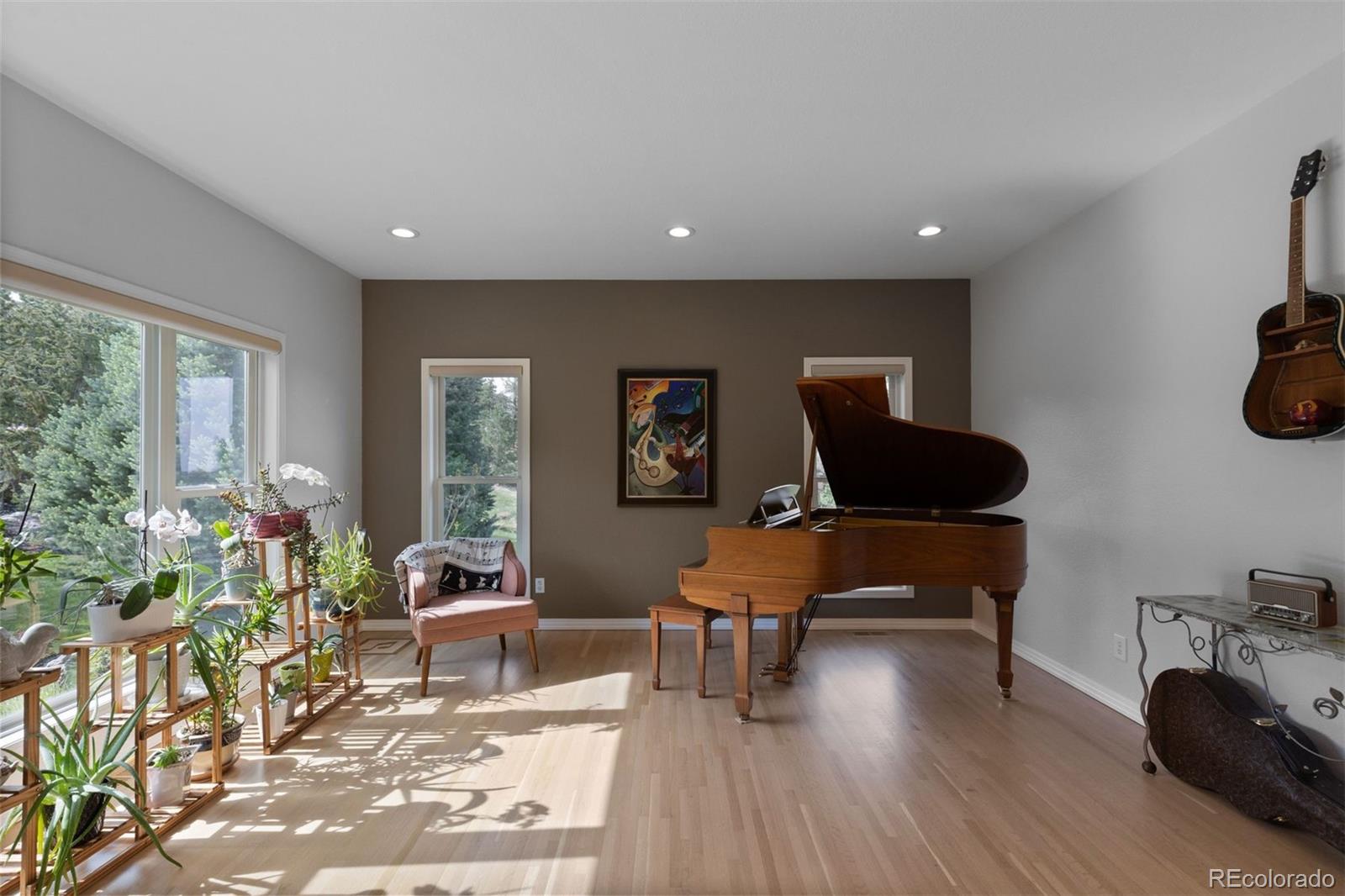 MLS Image #9 for 16128  mountain bluebird way,morrison, Colorado