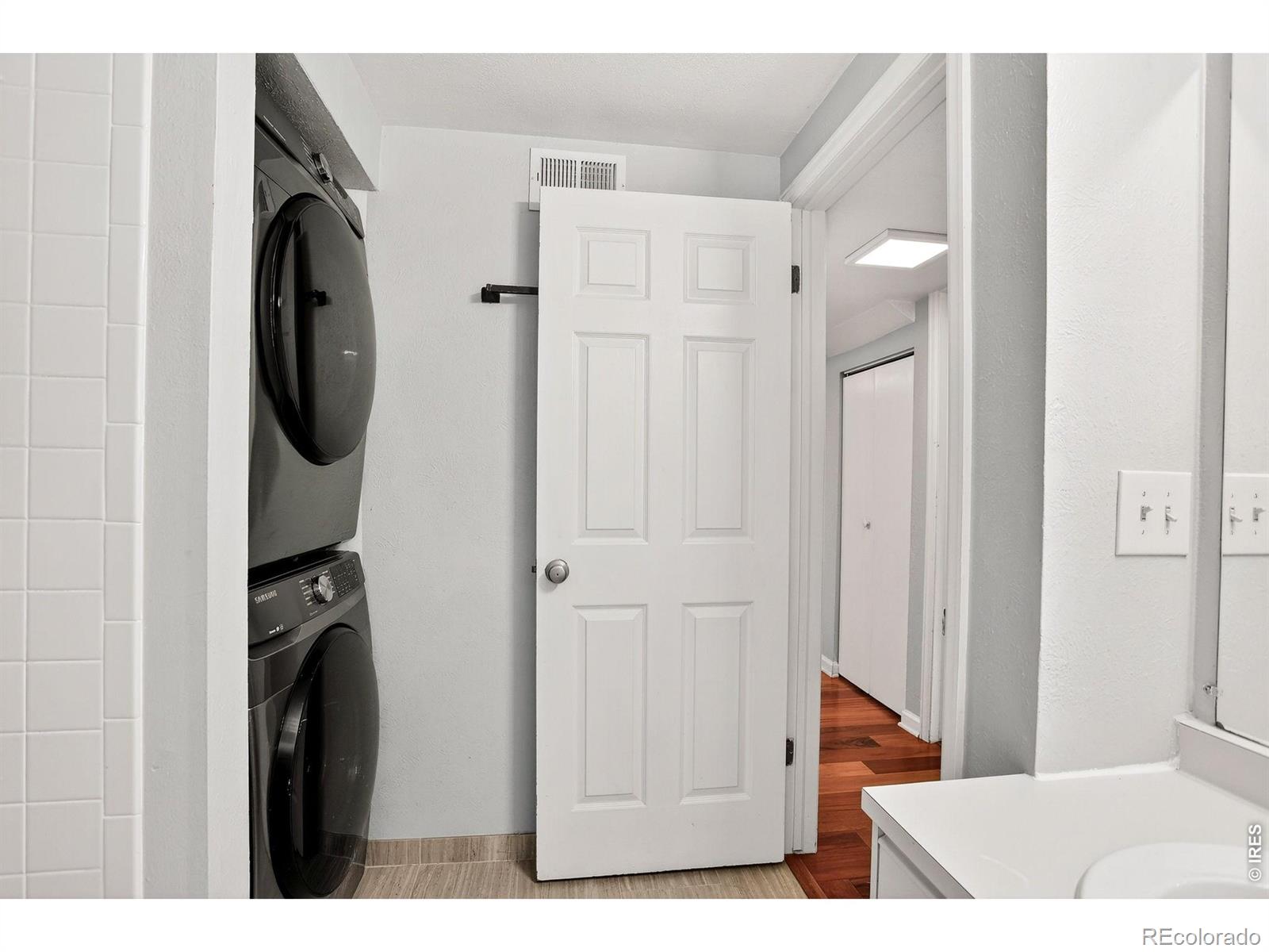 MLS Image #11 for 40 s boulder circle,boulder, Colorado