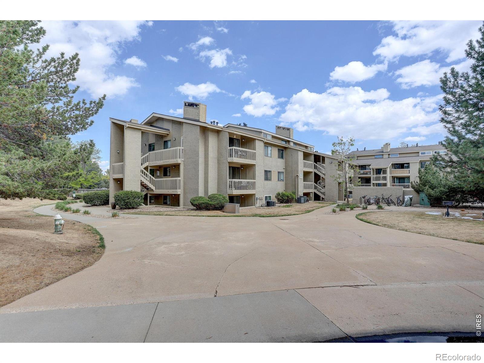 MLS Image #26 for 40 s boulder circle,boulder, Colorado