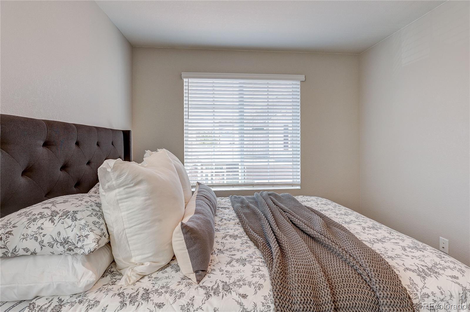 MLS Image #28 for 237 s old hammer ,aurora, Colorado