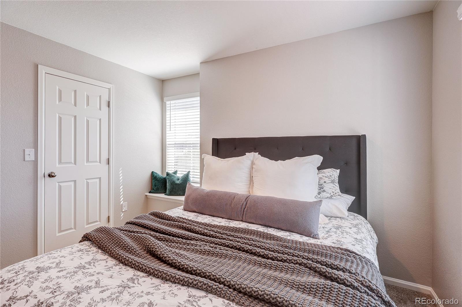 MLS Image #29 for 237 s old hammer ,aurora, Colorado