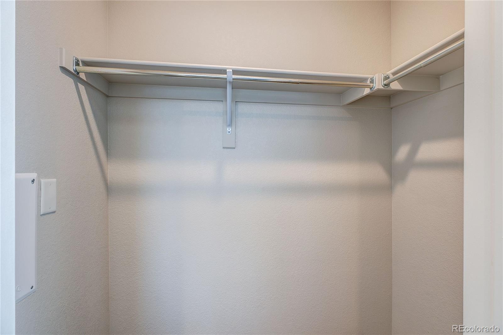 MLS Image #33 for 237 s old hammer ,aurora, Colorado