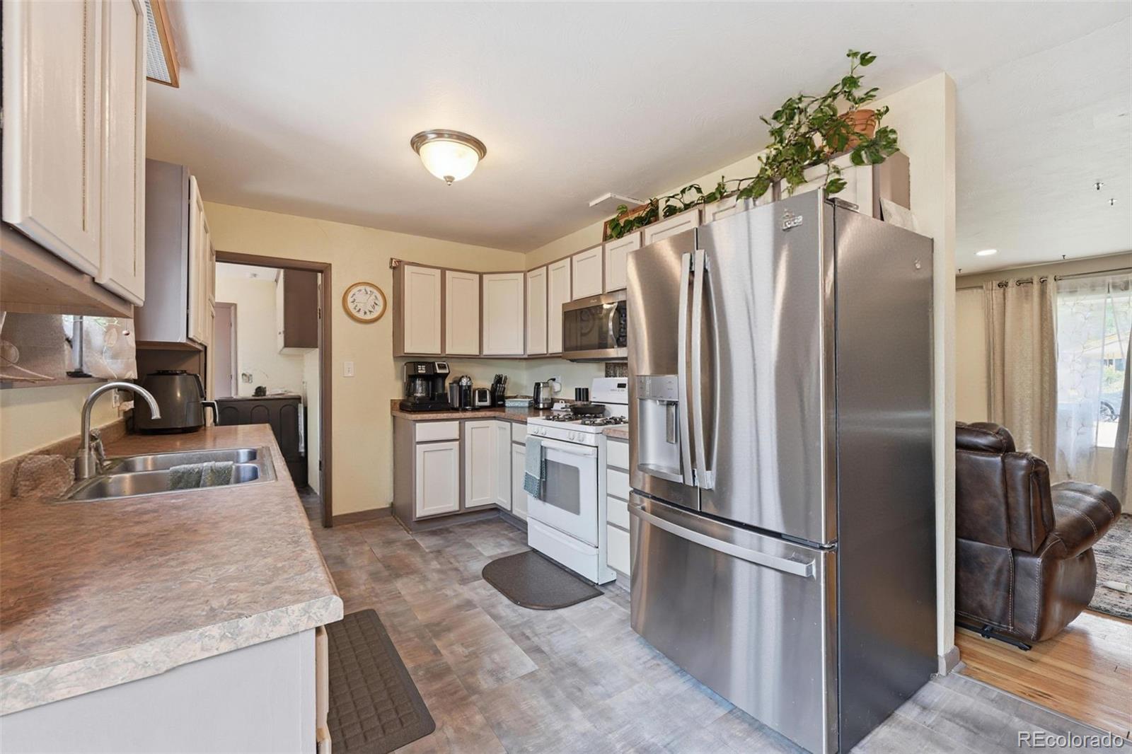 MLS Image #19 for 918  allison avenue,canon city, Colorado