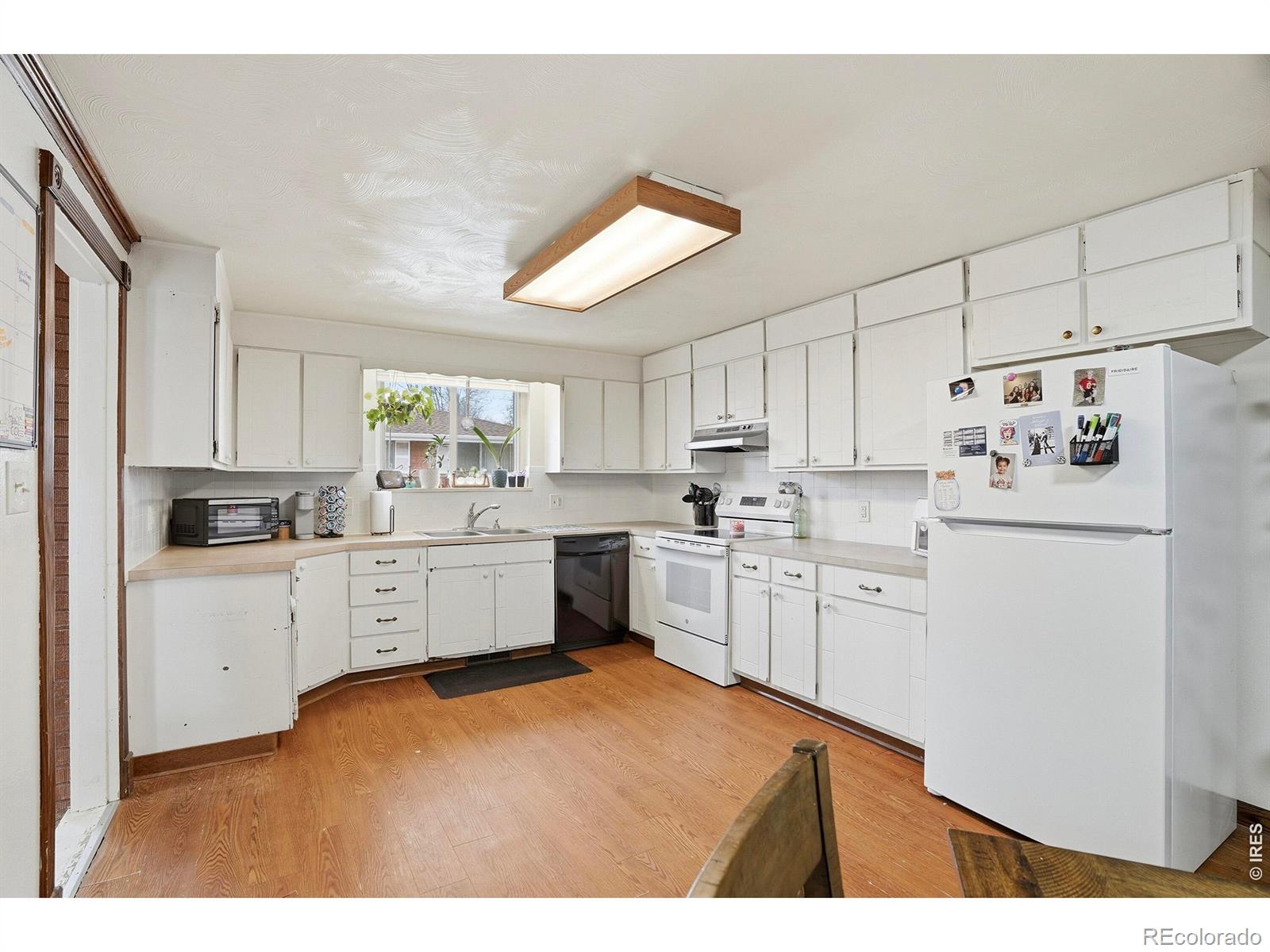 MLS Image #5 for 1119  bross street,longmont, Colorado