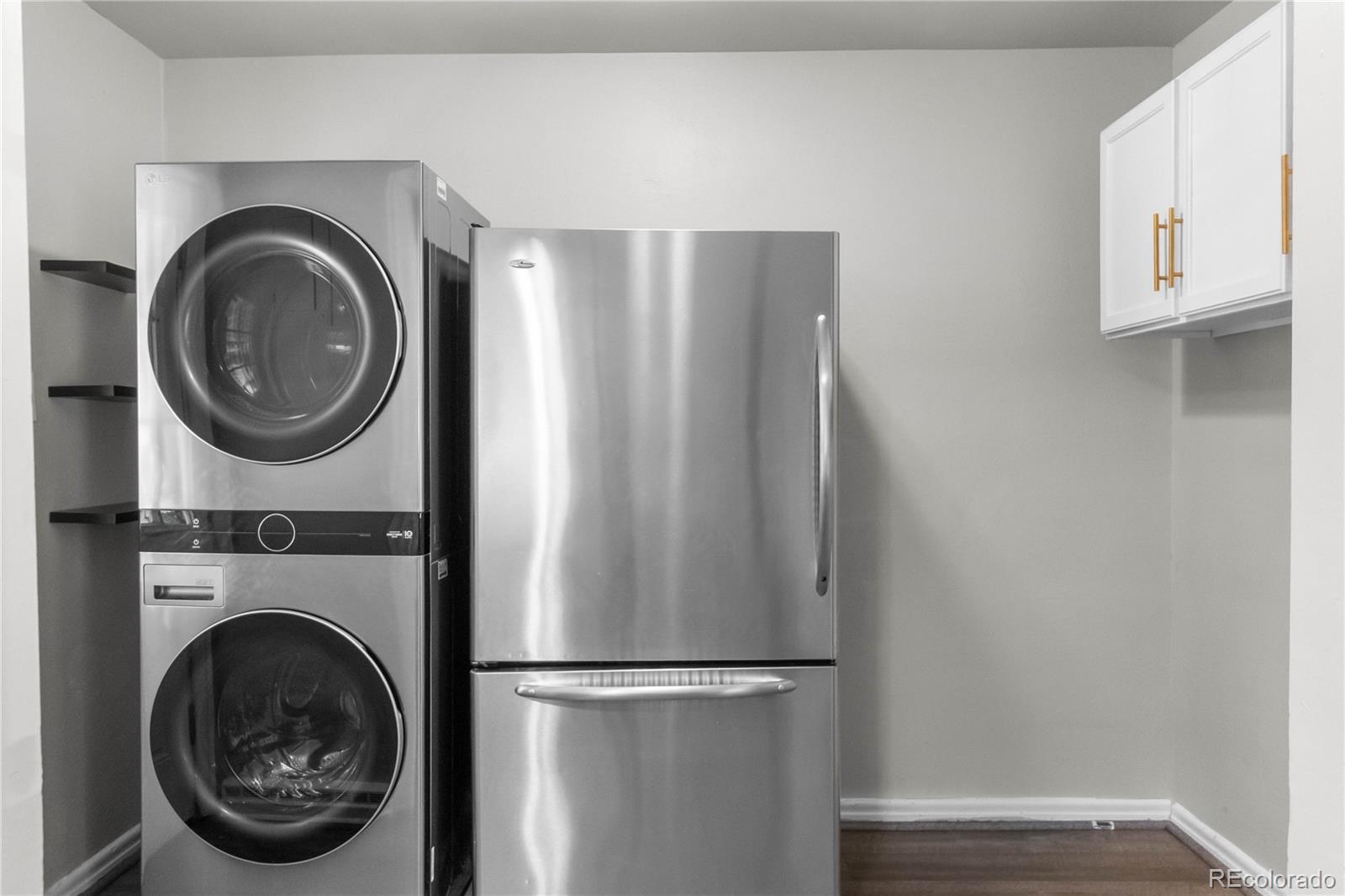 MLS Image #11 for 2035 s julian circle,denver, Colorado