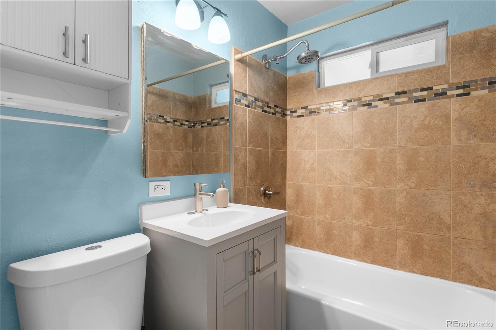 MLS Image #14 for 2035 s julian circle,denver, Colorado