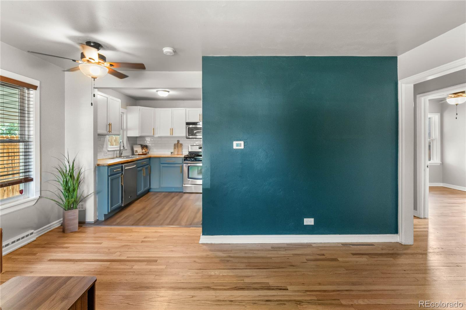 MLS Image #5 for 2035 s julian circle,denver, Colorado