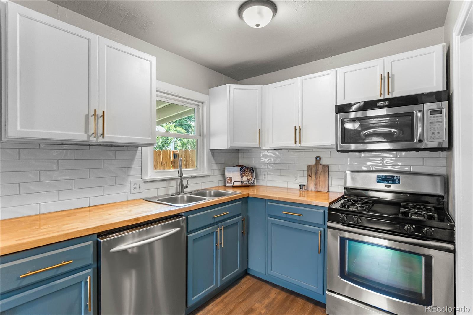 MLS Image #9 for 2035 s julian circle,denver, Colorado