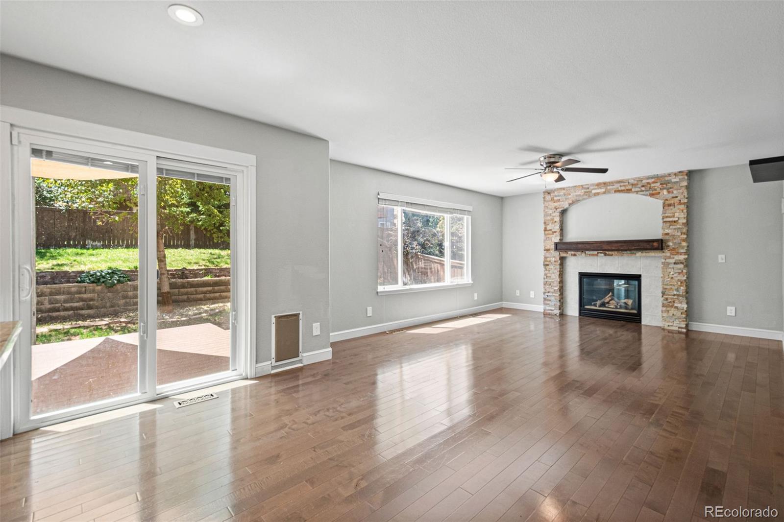 MLS Image #11 for 2644  cove creek court,highlands ranch, Colorado