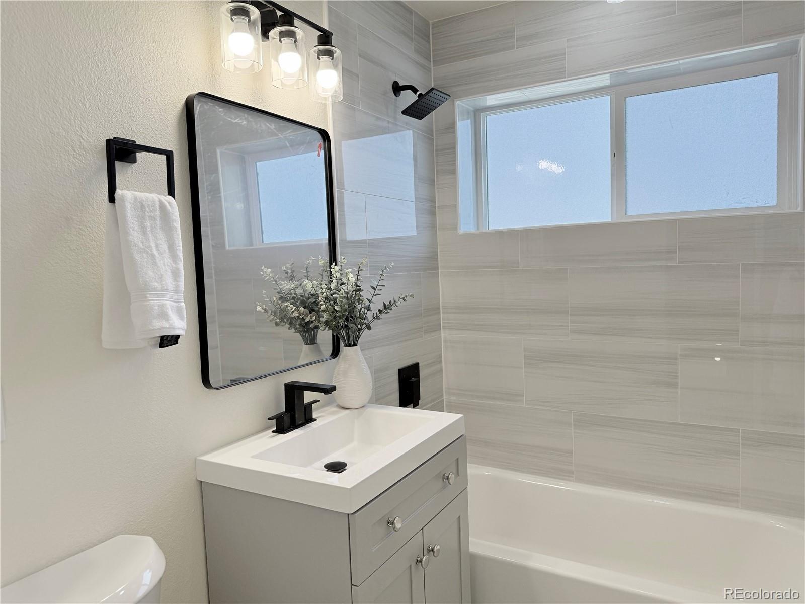 MLS Image #2 for 3280  leyden street,denver, Colorado