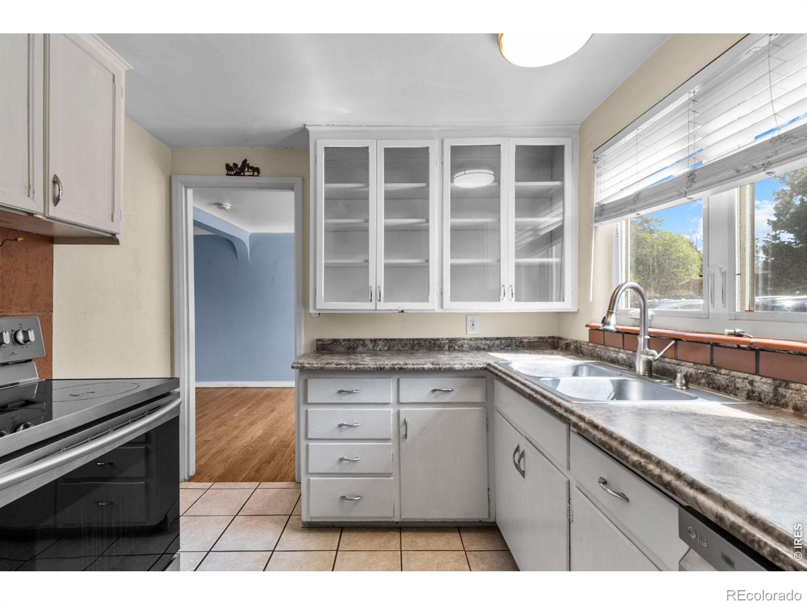 MLS Image #14 for 1600  remington street,fort collins, Colorado