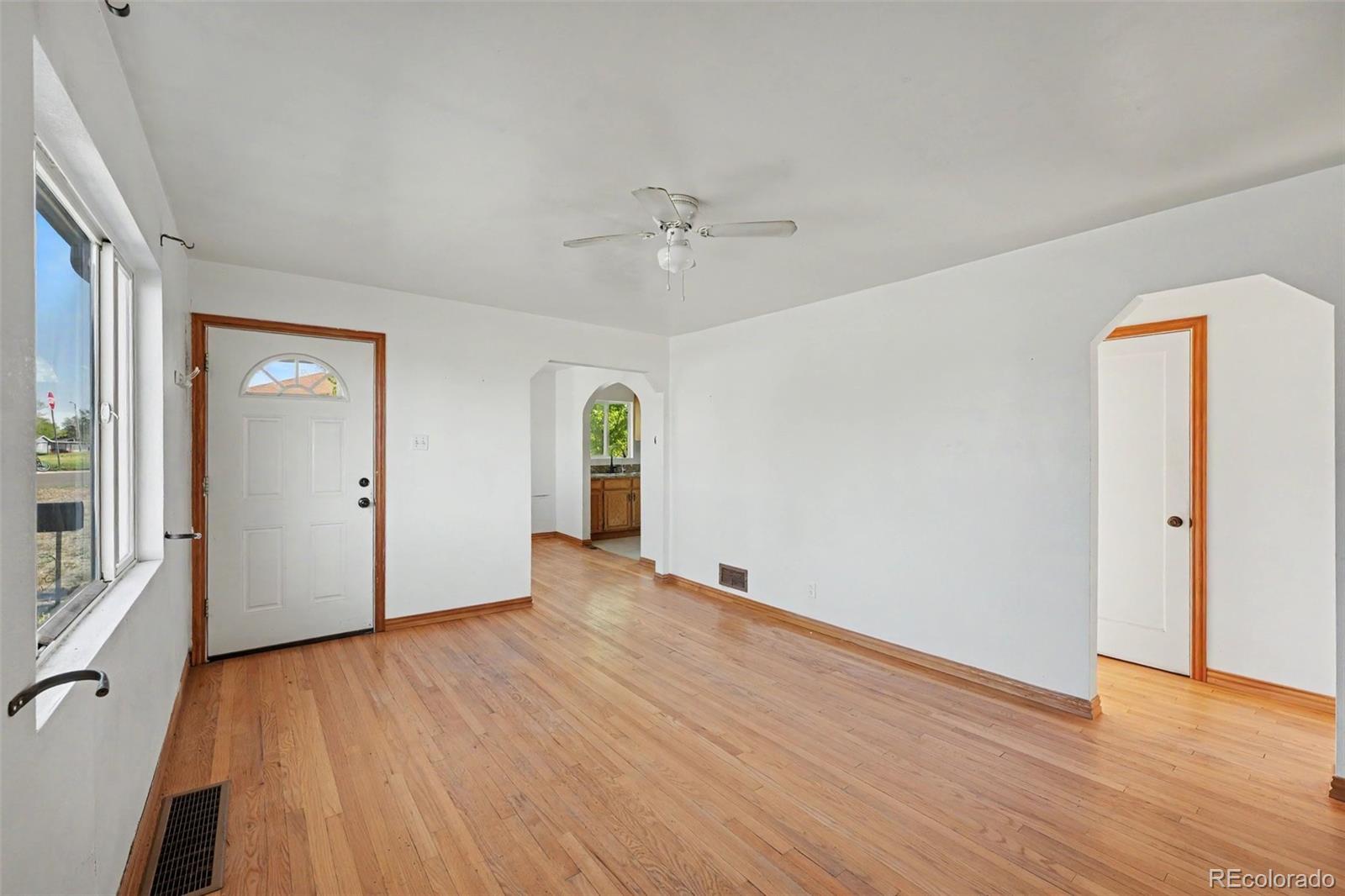 MLS Image #26 for 763 s quivas street,denver, Colorado