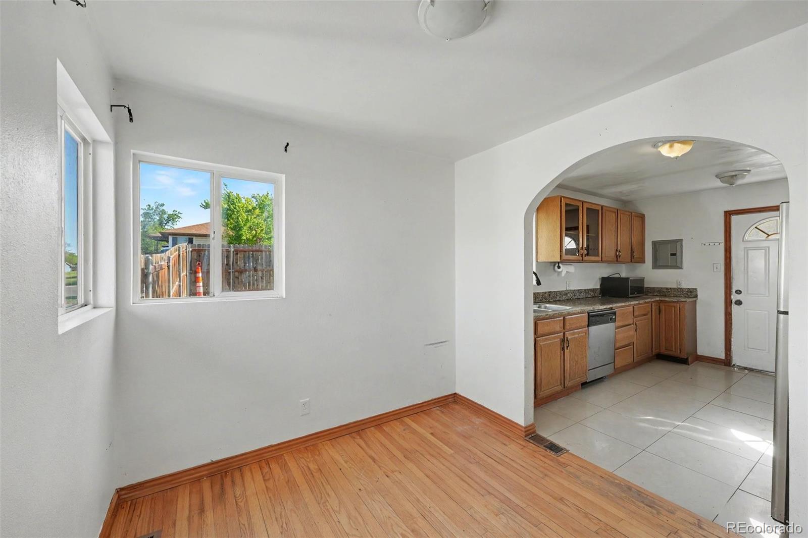 MLS Image #27 for 763 s quivas street,denver, Colorado