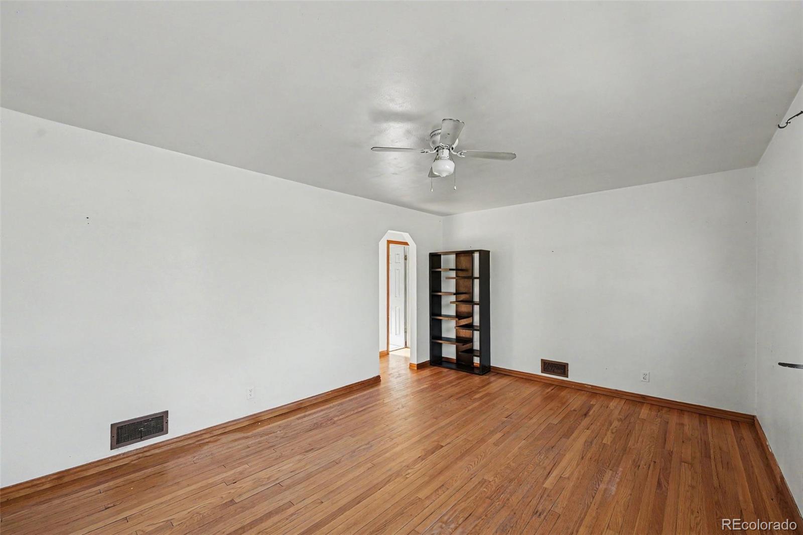 MLS Image #4 for 763 s quivas street,denver, Colorado
