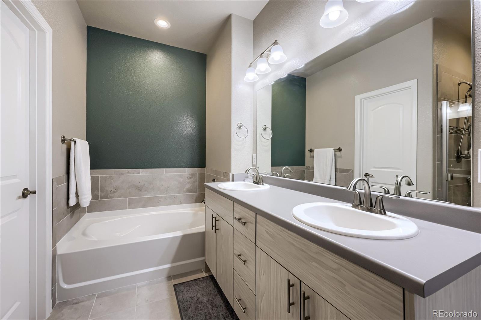 MLS Image #11 for 11250  florence street 8d,commerce city, Colorado
