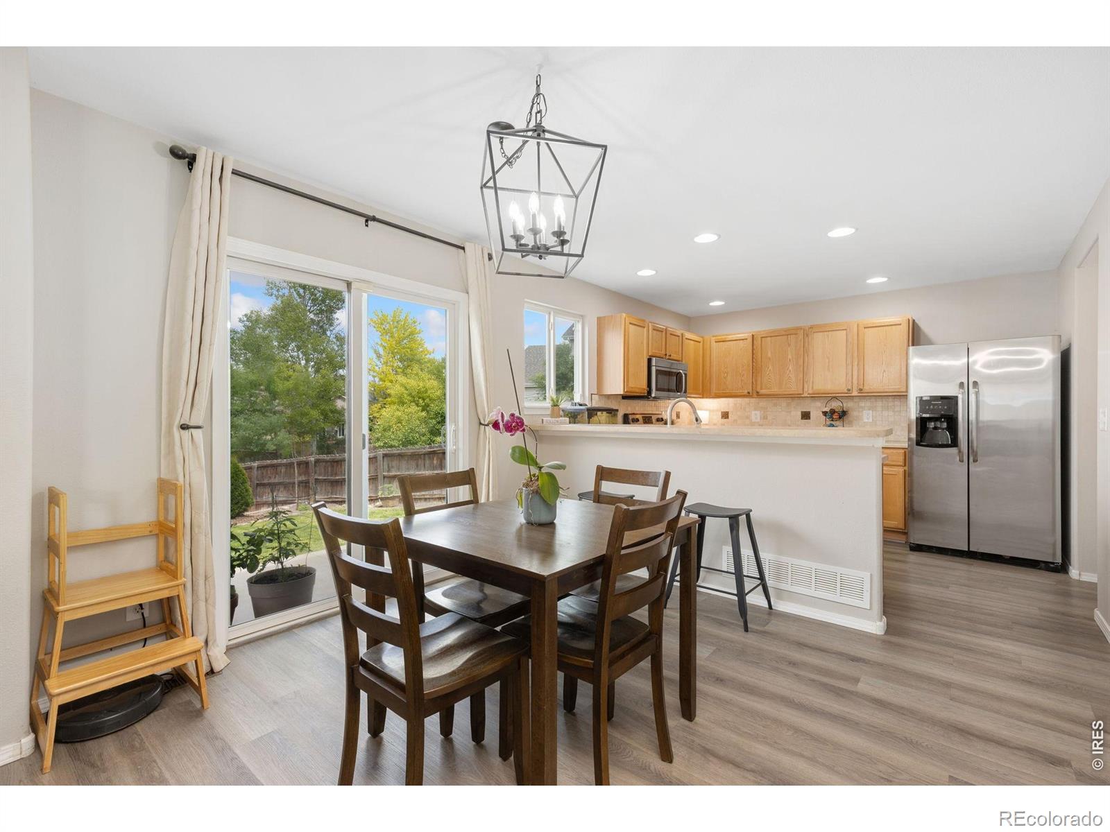 MLS Image #5 for 2122  redhead drive,johnstown, Colorado